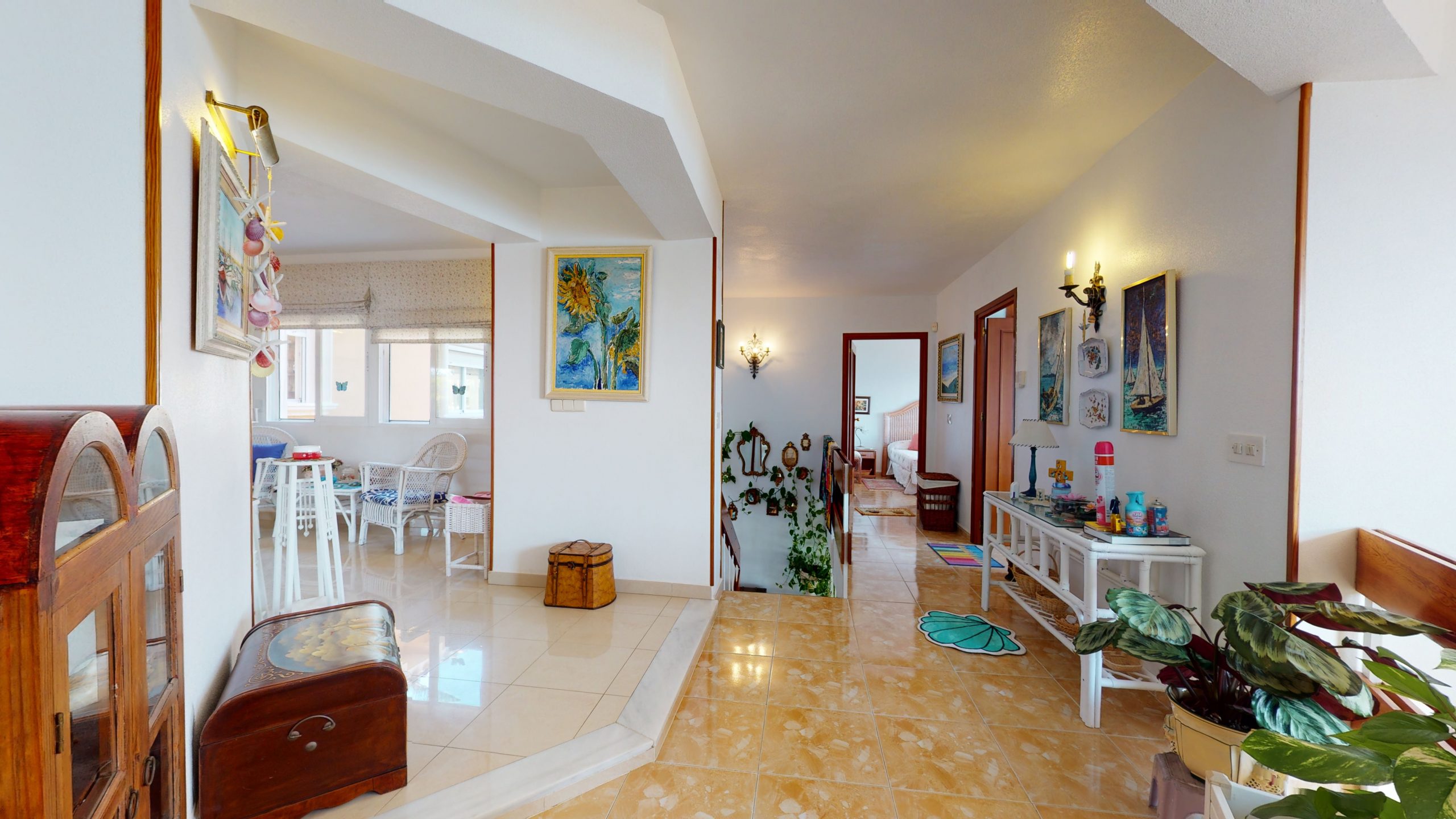 8 bedroom Villa in Torrevieja
