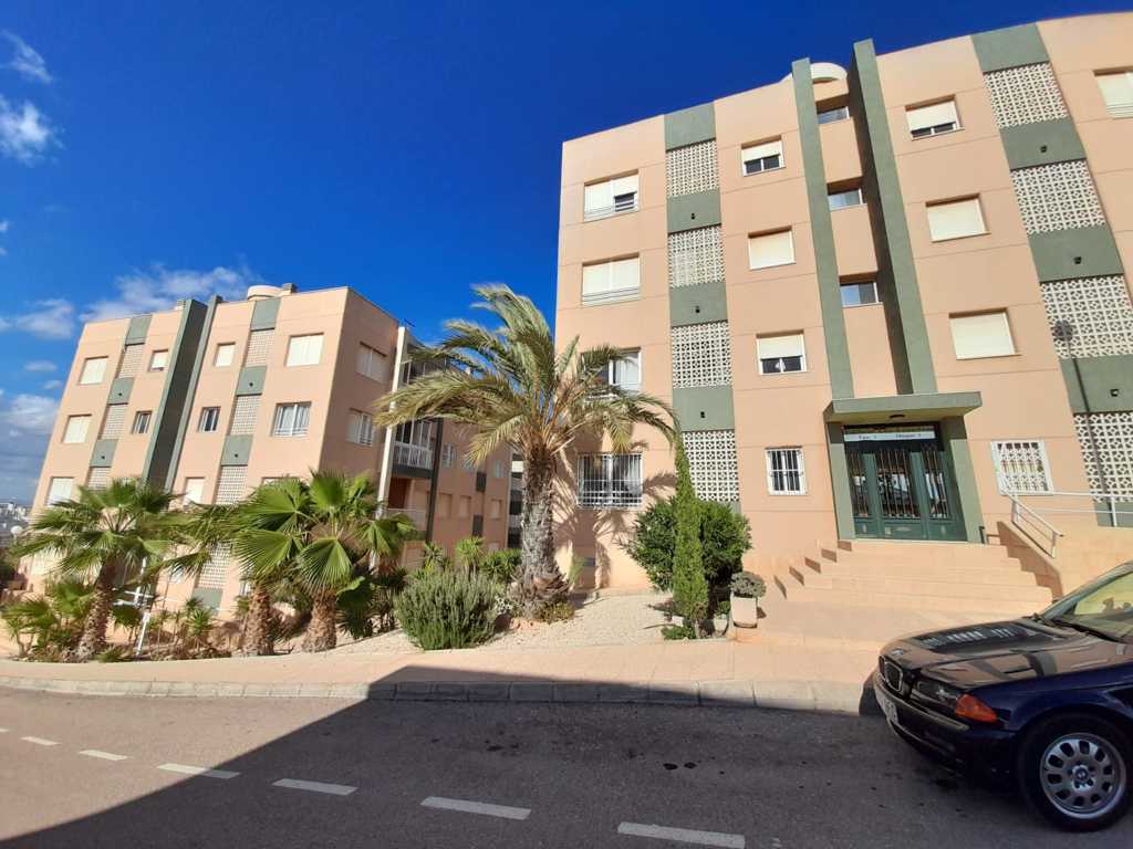 Apartamento de 2 dormitorios en La Mata, Torrevieja