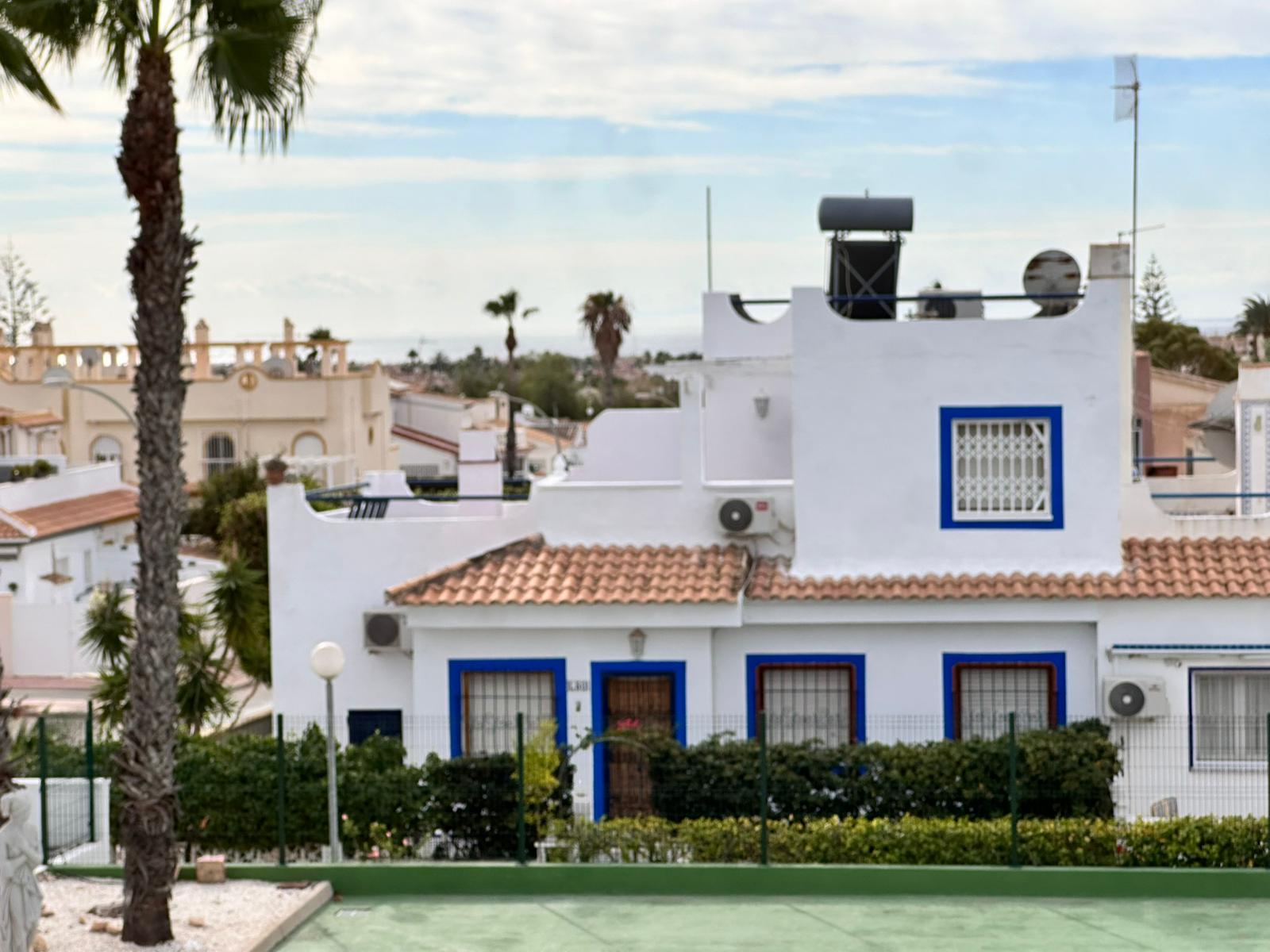Bungalow in Orihuela Costa